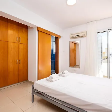 The Saline Views Makenzy Apartment Larnaca Exterior photo